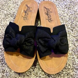 Jellypop Black Fabric Sandals